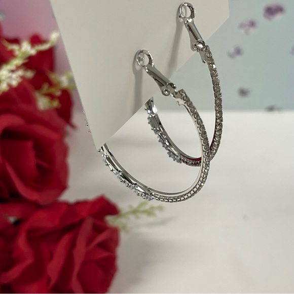 💎SALE NEW! CZ CRYSTAL HOOP EARRINGS! - Picture 5 of 7